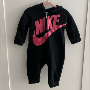 Nike Full Zip Coverall 6 months
